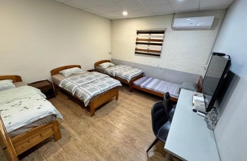 Shengang Haus | 彰濱伸港民宿