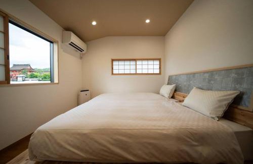 Fushimi Haus | 御屋 荷