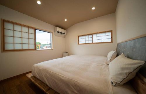 Fushimi Haus | 御屋 荷