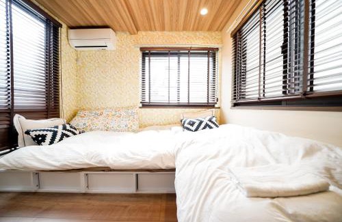 Ebisu Villa | 恵比寿広尾エリア 複数寝室トイレ キッチン設備充実