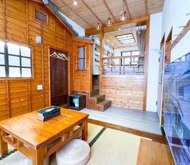 Tainan City Centre Haus | 慢步南國 台南故事民宿 Slow Tainan Homestay