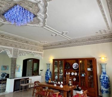 Oulad Khallouf Haus | 拉巴特华人别野酒店