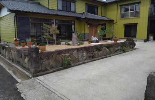 Ayagawa Haus | 政義の宿