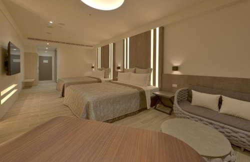 Wugu District Hotel | 新城九八精緻旅館