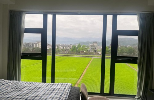 Sanxing Haus | 方興ToP會館 全新包棟電梯民宿