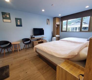 Sanzhi Haus | 旅途中海邊民宿