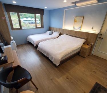 Sanzhi Haus | 旅途中海邊民宿