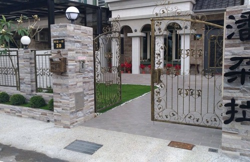 Taitung Bed & Breakfast | / /旅遊休憩最佳選擇