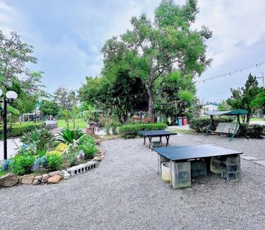 Zuozhen District Haus | 晨曦山莊 晨曦紅瓦厝國民旅遊卡特約商店Sunshino farmstead