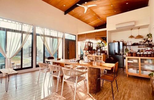 Xiaoliuqiu Villa | 晴天慢旅 Lumière