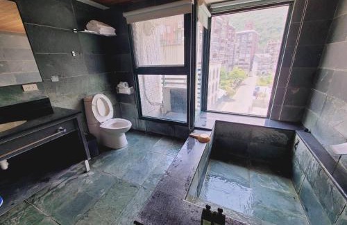 Jiaoxi Wohnung | 暖暖窩溫泉湯旅