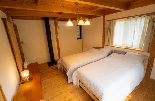 Kita Ward Haus | 有馬ヴィラ木の家 1日1組限定 貸し切りのリバーサイドヴィラ