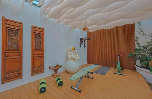 Dayan Old Town Haus | 木心居南门机场大巴店Muxin INN