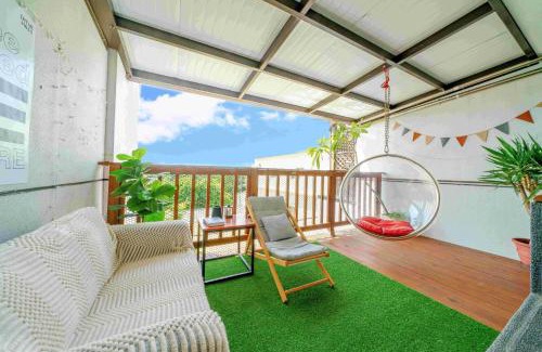 Jiaoxi Haus | 木Box田妍山色