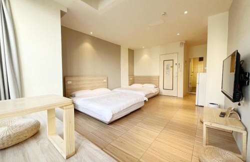 Xitun District Haus | 東海平行陸貳民宿English Friendly