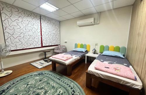 Fangliao Haus | 枋寮枋居背包客棧Fang Ju Backpackers