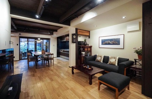 Shijo Haus | 柏 柏町家 Haku Hakumachiya