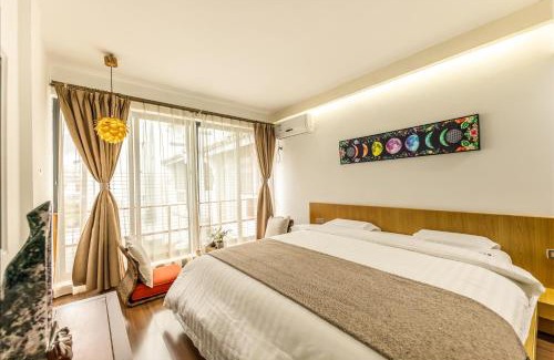 Xiufeng Haus | 桂林十方缘水晶民宿