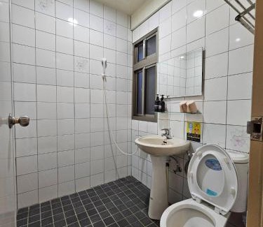 Alishan Haus | 正記製茶所民宿-只接待成年旅客