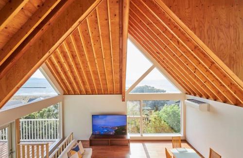 Futtsu Haus | 波の音テラス富津ー海眺望グッドデザイン受賞別荘を最大8名1棟貸切