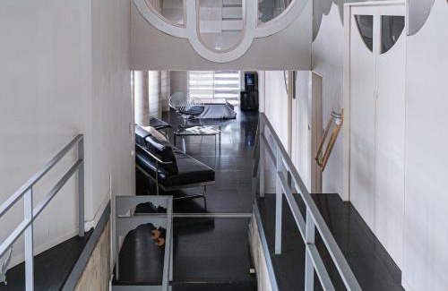 Joetsu Wohnung | 浮遊のいえ 建築家原広司の住宅作品 Floating House A Private Stay in the Art of Architect Hiroshi Hara