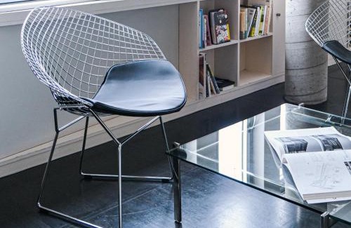 Joetsu Wohnung | 浮遊のいえ 建築家原広司の住宅作品 Floating House A Private Stay in the Art of Architect Hiroshi Hara