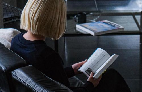 Joetsu Wohnung | 浮遊のいえ 建築家原広司の住宅作品 Floating House A Private Stay in the Art of Architect Hiroshi Hara