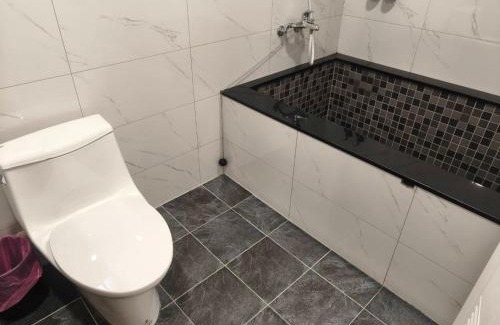 Jiaoxi Hotel | 溫沙堡汽車旅館 Windsor Castle Garden Motel