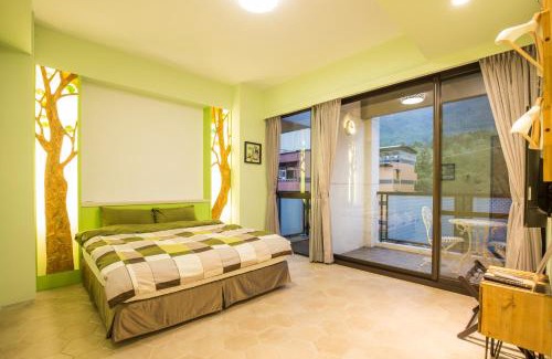 Xitou Haus | 漫步山嵐 A walk in the mist