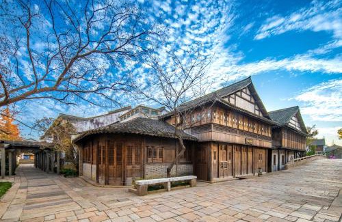 Tongxiang Haus | 濮院时尚古镇主题客栈