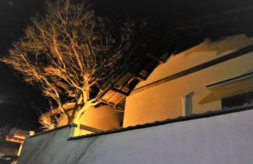 Usami Haus | 熱海の海が一望できる温泉付貸別荘 満月あじろ mitsukiajiro