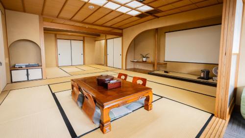 Atami Hotel | 熱海の隠れ里