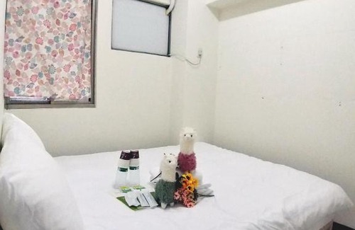 Gushan District Wohnung | 瑞豐夜市館-4-8人包層-J