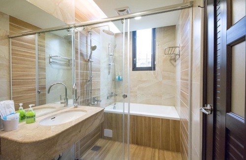 Hualien Haus | 異國彩繪寓廬