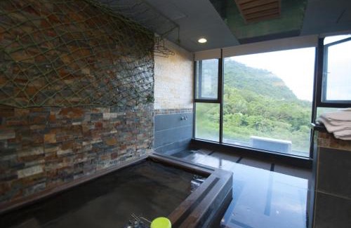 Jiaoxi Kabine | 礁溪景觀溫泉會館