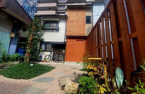 Hyogo Villa | 神戸 - 三宮から車で10分 - 日本庭園のあるタイニーハウスの宿 , Kobe - Sannomiya 10 min - Max4