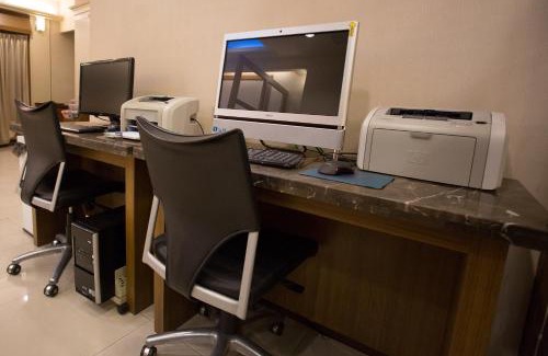 Lingya District Hotel | 種子商旅