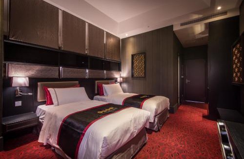 Nantun District Hotel | 紫禁城Motel汽車旅館-含商旅飯店部