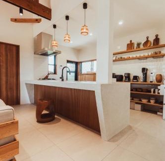 Ichinomiya Haus | 絶景田園と風を感じる癒しの一棟貸しSawah東浪見