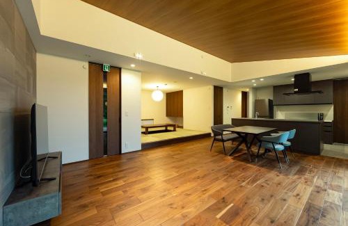 Nasu Haus | 緑と光が包む家