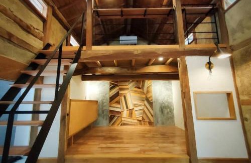 Aridagawa Villa | 老房子 日日 (くらすように泊まるくら日日)