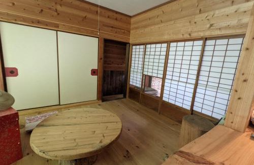 Kagamino-cho Haus | 自然と触れ合える宿みのむし