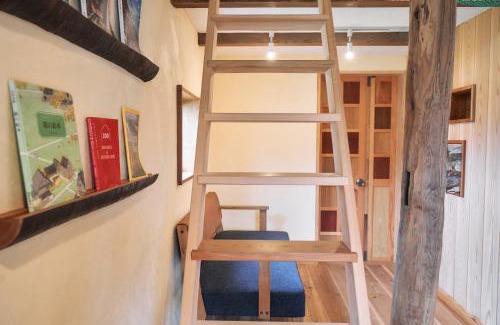 Wake Wohnung | 自然素材でリノベした木の香り漂う貸切宿｜藤野民宿（Fujino Guest House）