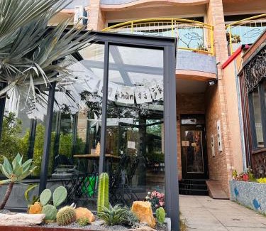 Gongtouli Haus | 艾睏khùn行旅