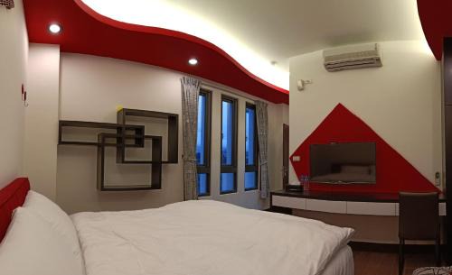 Hualien City Centre Haus | 花蓮法蘿拉電梯田園民宿附設私人停車場