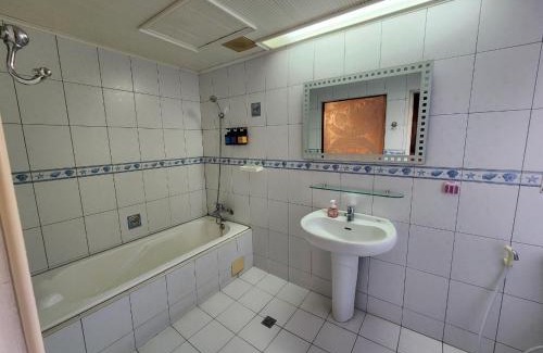 Xuejia District Haus | 荷蘭洋行-寵物友善塩水燈會井仔腳塩田