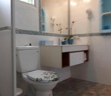 Hualien Kabine | 藍白舍