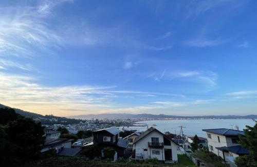 Hakodate Haus | 谷地頭温泉近く！ピアノのある一軒家（English OK）