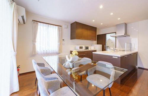 Toyohashi Wohnung | 豊橋民泊最大10名様駐車場1台無料2台目相談可