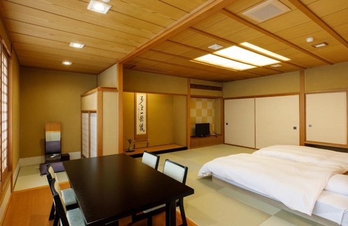 Onsen Hotel | 越前あわら温泉 つるや